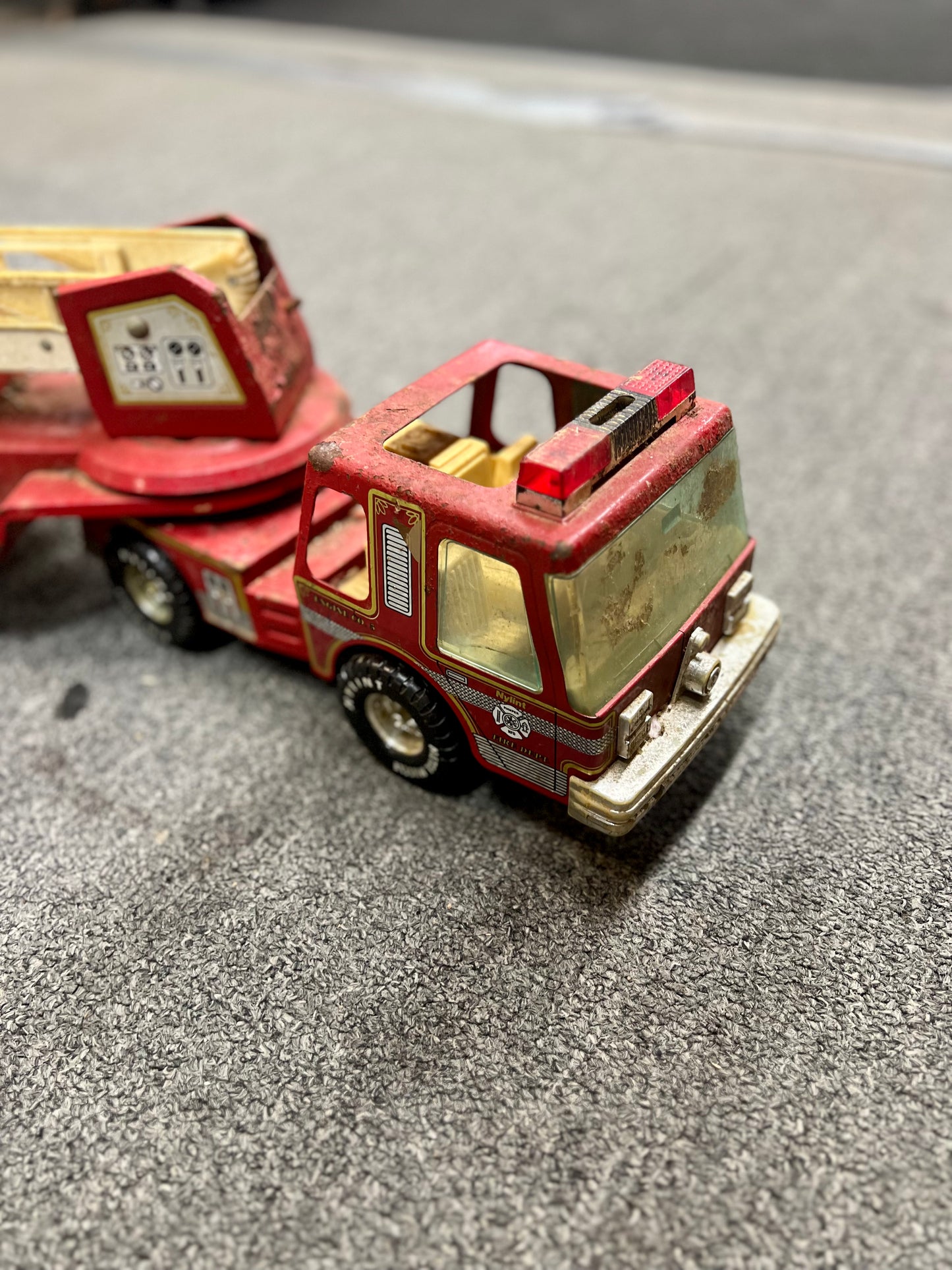 Vintage Nylint Fire Truck Aerial Hook-N-Ladder Metal Muscle