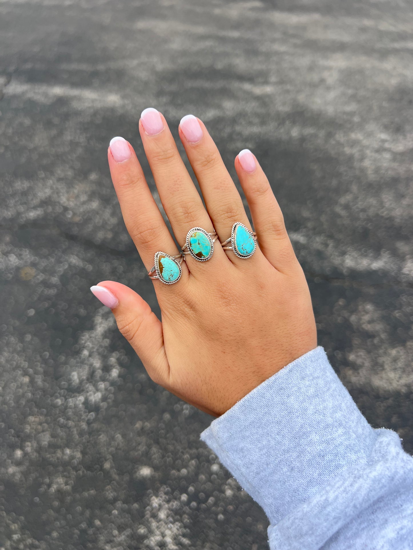 Kingman Turquoise Twisted Border Sterling Silver Ring
