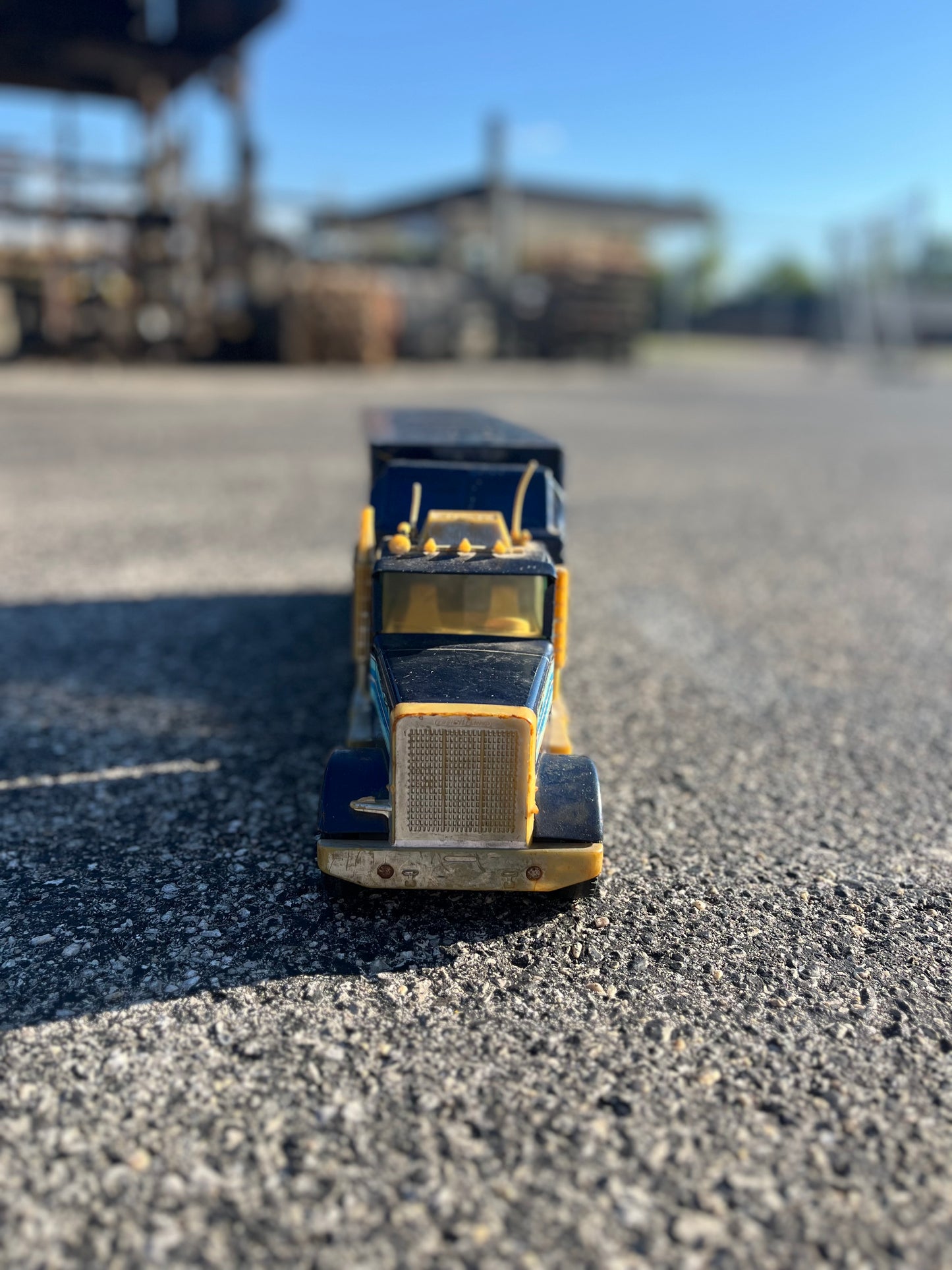 Vintage Nylint Silver Knight Express 18 wheeler Toy Truck