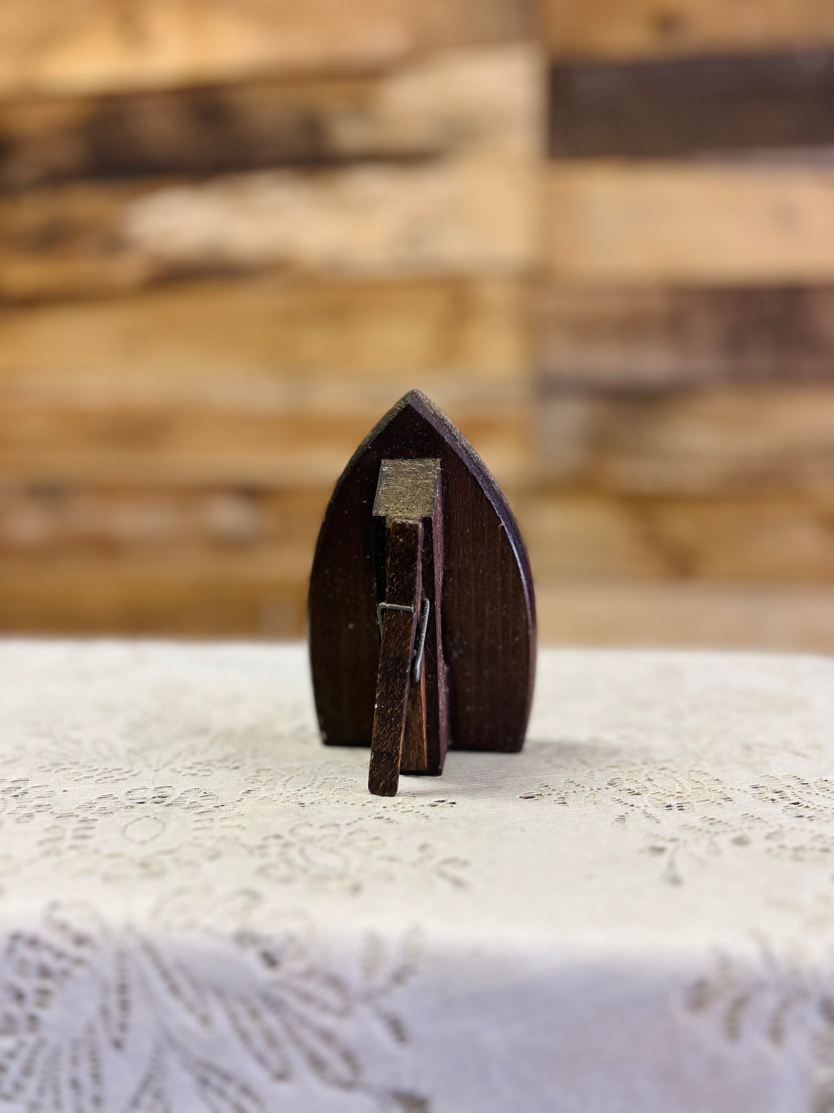 Vintage Wooden Iron Note Holder Goose Painting