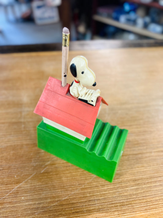 Vintage Snoopy Pencil Sharpener 1960s-1970s