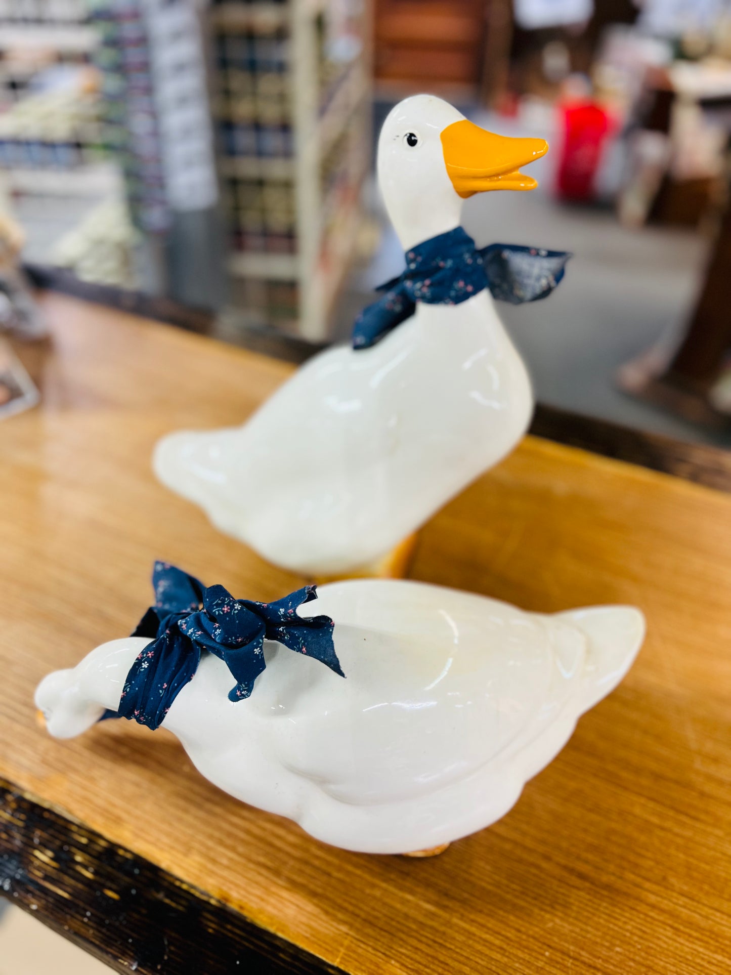 Set of 2 - Vintage Ceramic White Goose with Blue Floral Bows Standing and Bending Down Shelf Sitters