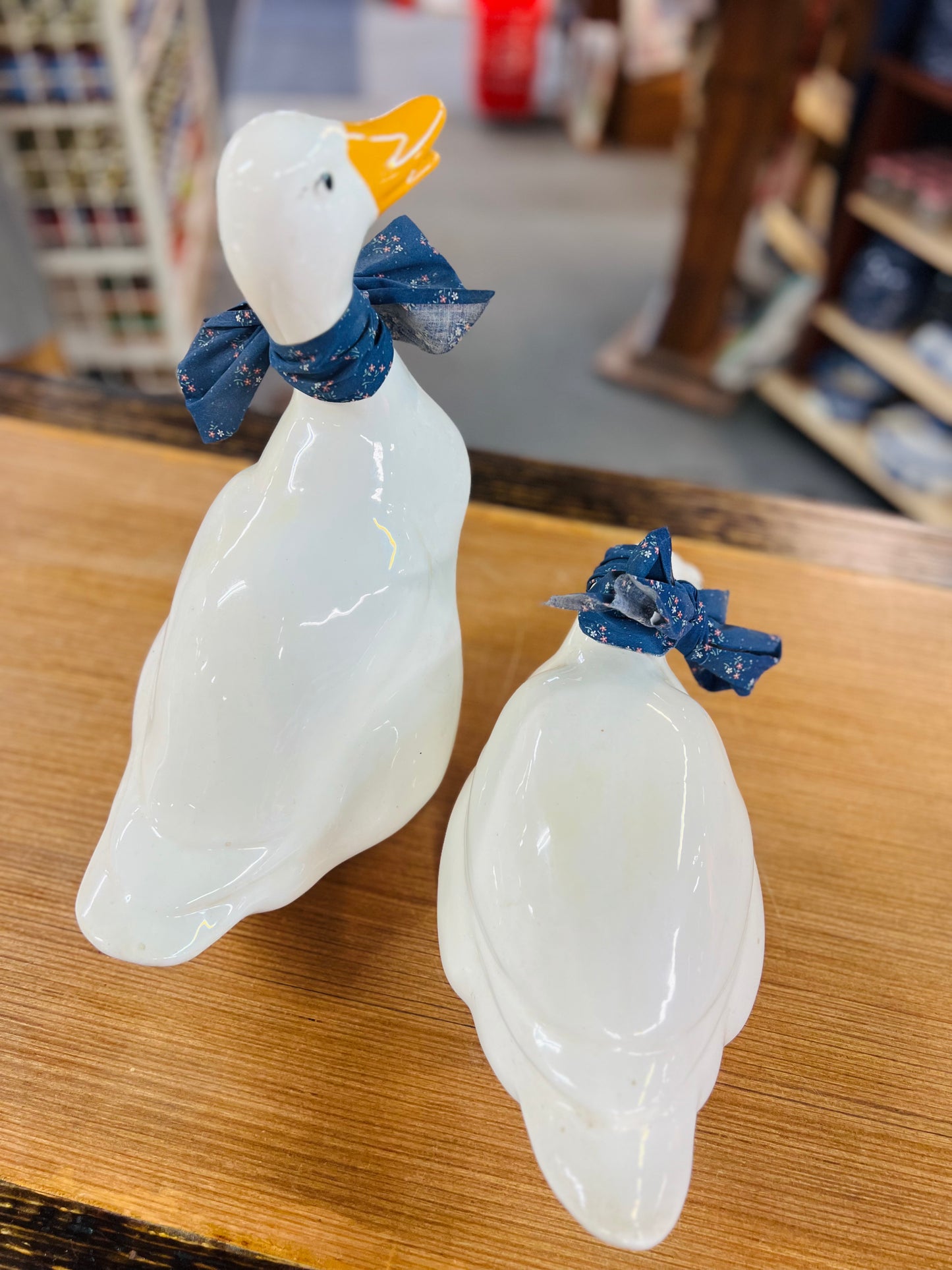 Set of 2 - Vintage Ceramic White Goose with Blue Floral Bows Standing and Bending Down Shelf Sitters