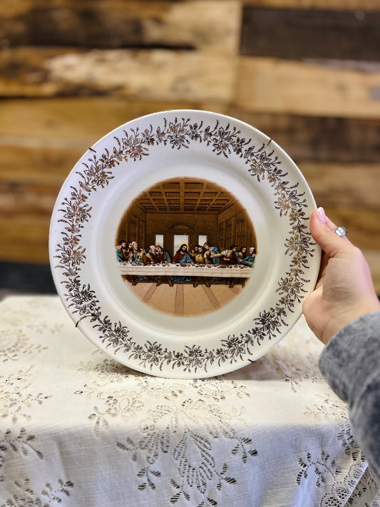 Vintage The Last Supper Collector Plate with Wall Hanger