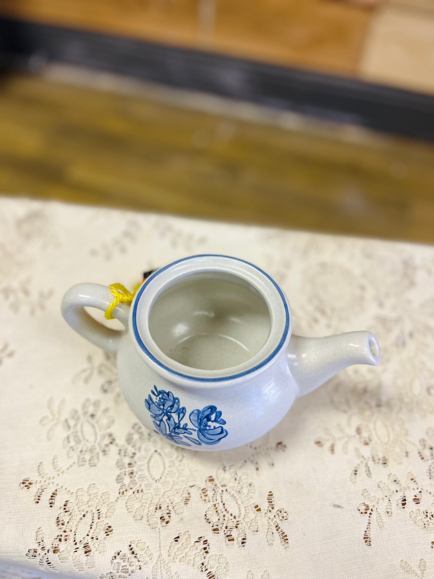 Vintage Pfaltzgraff Yorktowne Stoneware Mini Teapot Blue Floral