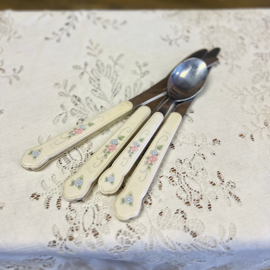 Vintage Pfaltzgraff Tea Rose Stainless Steel Flatware - 3 Knives 1 Spoon