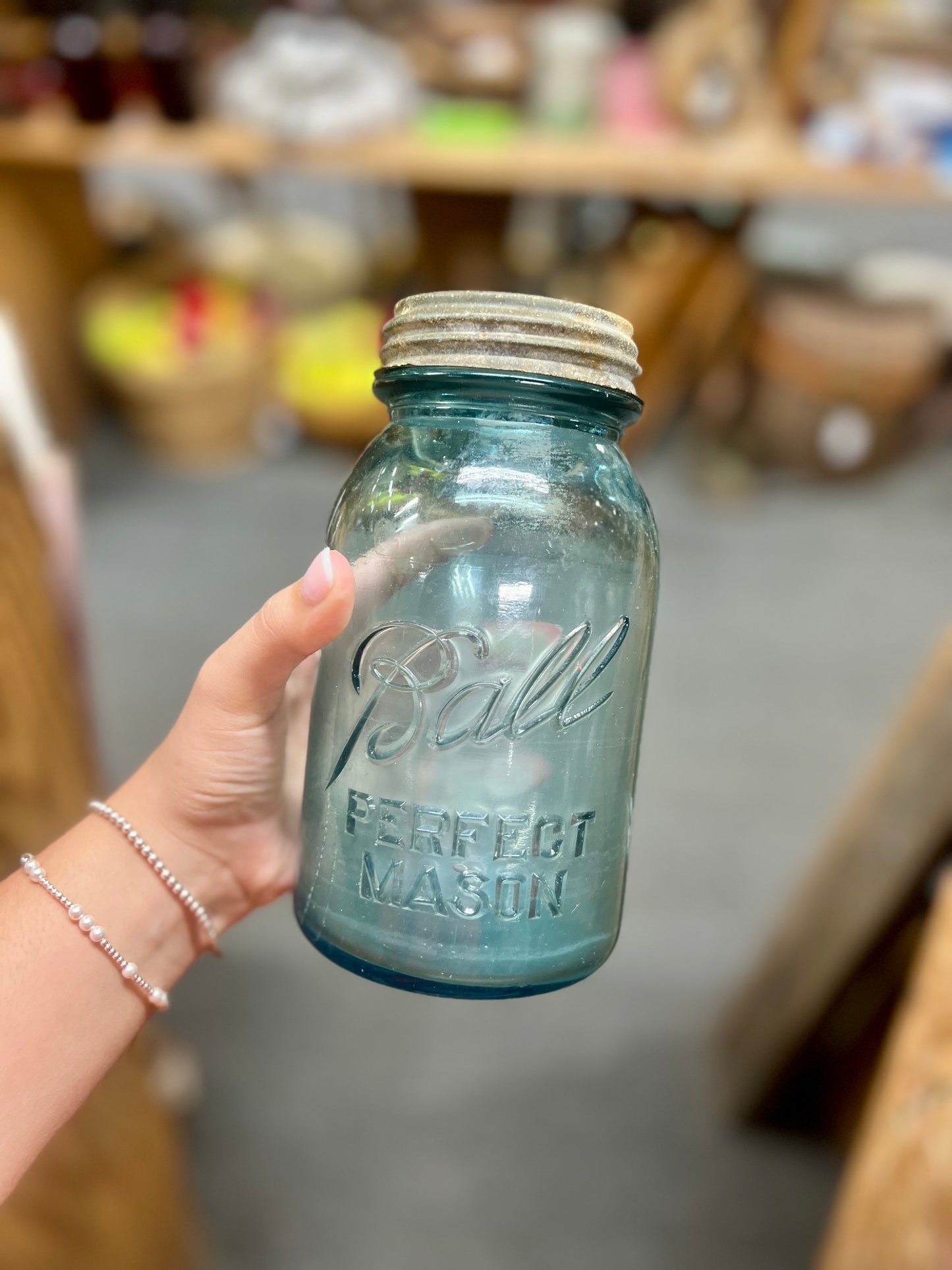 Vintage Ball Perfect Mason Aqua Blue Quart Jar #6 with lid 1923-1933