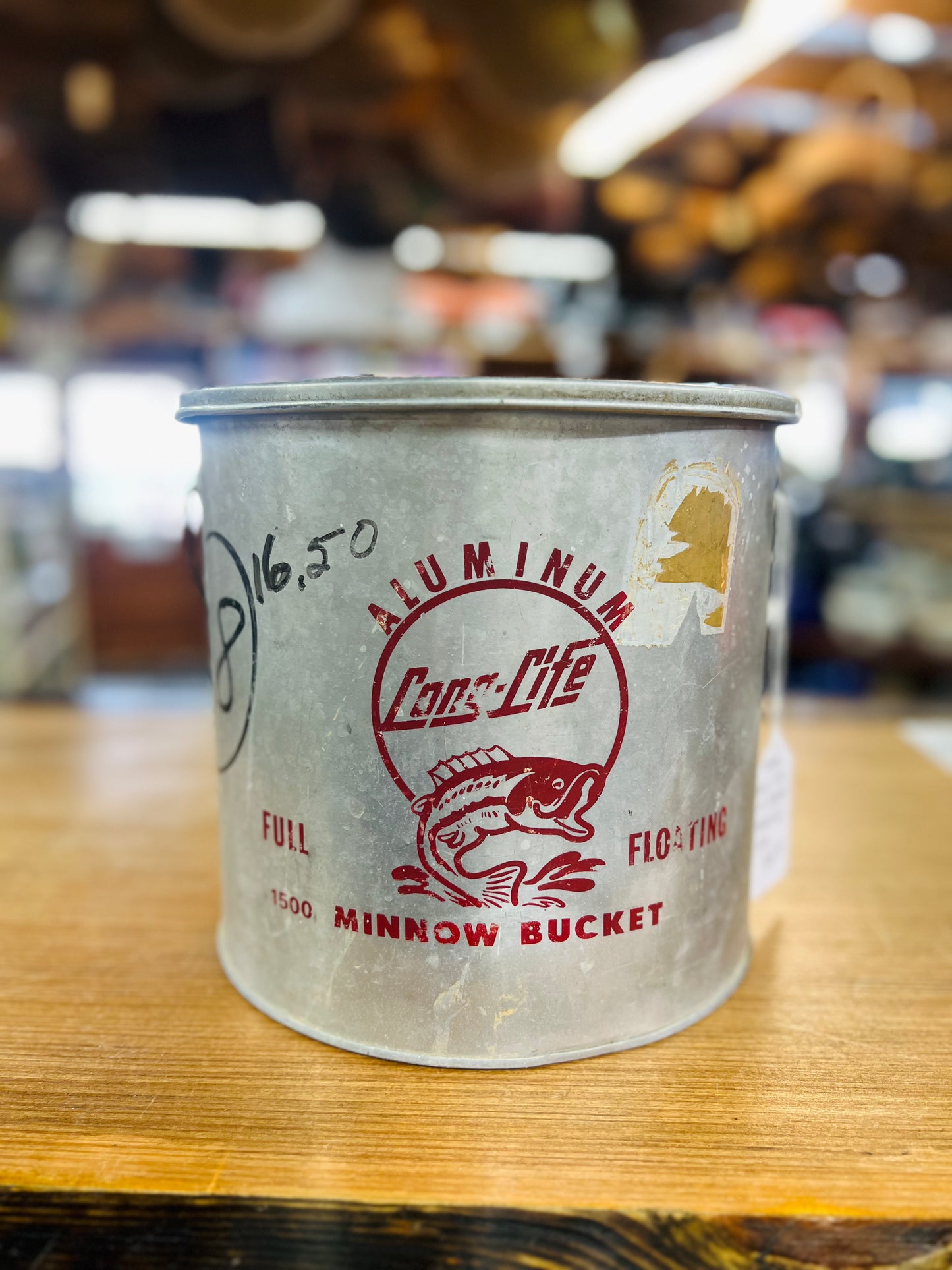 Vintage Metal Long Life Minnow Bucket Full Float