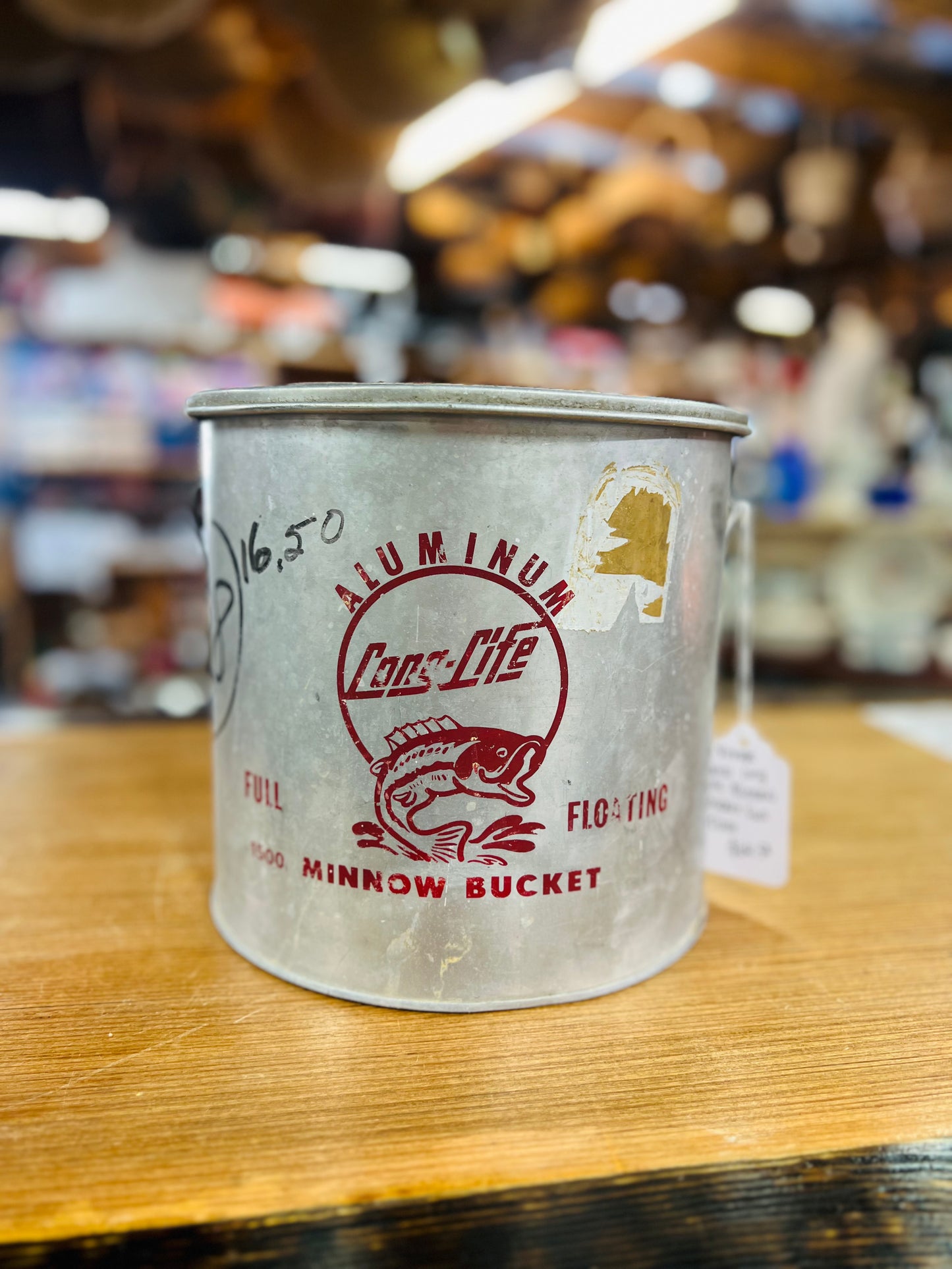 Vintage Metal Long Life Minnow Bucket Full Float