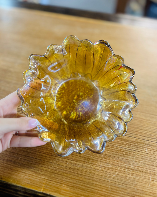 Vintage Indiana Carnival Glass Marigold Flower Bowl