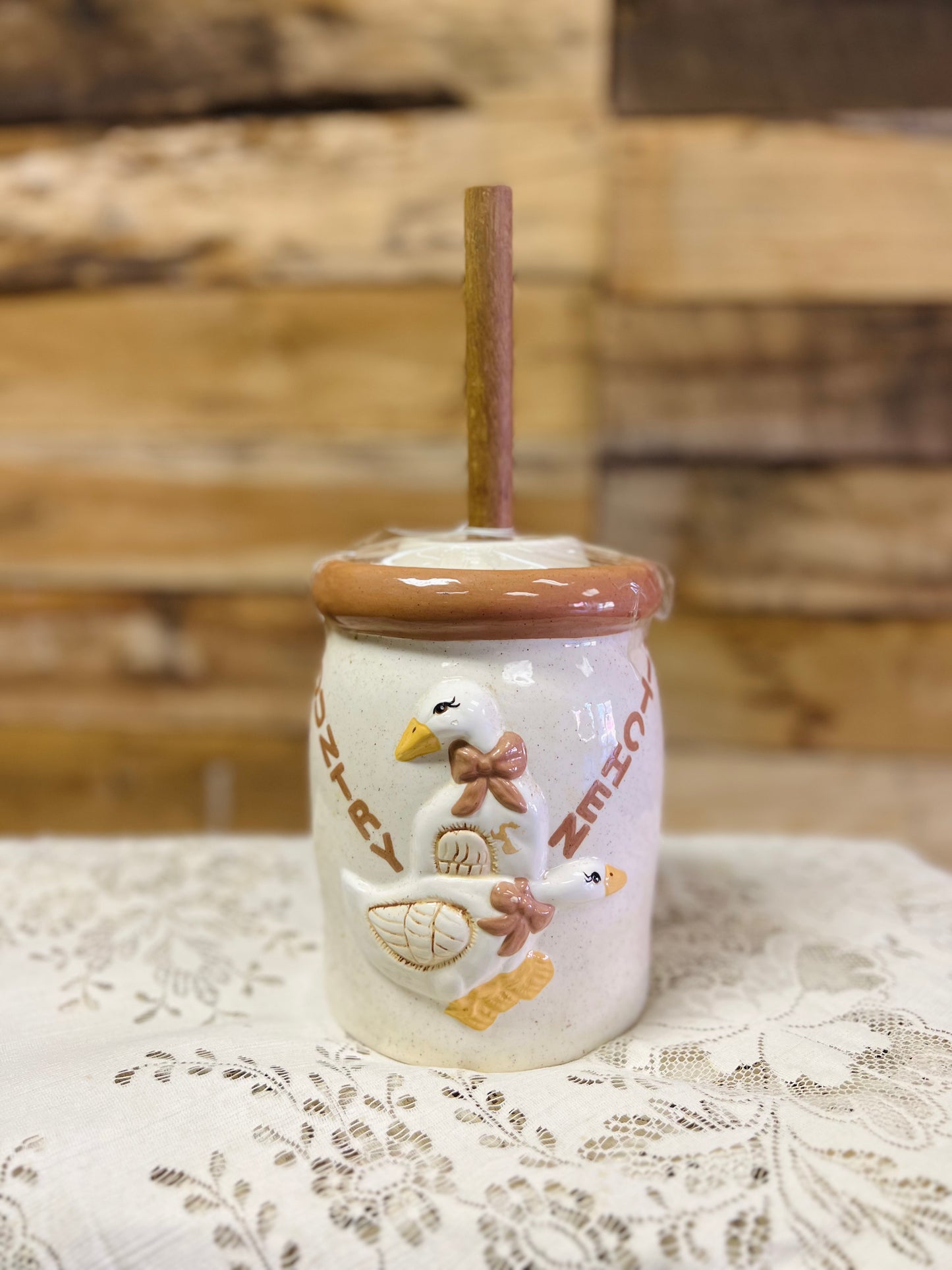 Country Kitchen Goose Churn - Mini Brown and White