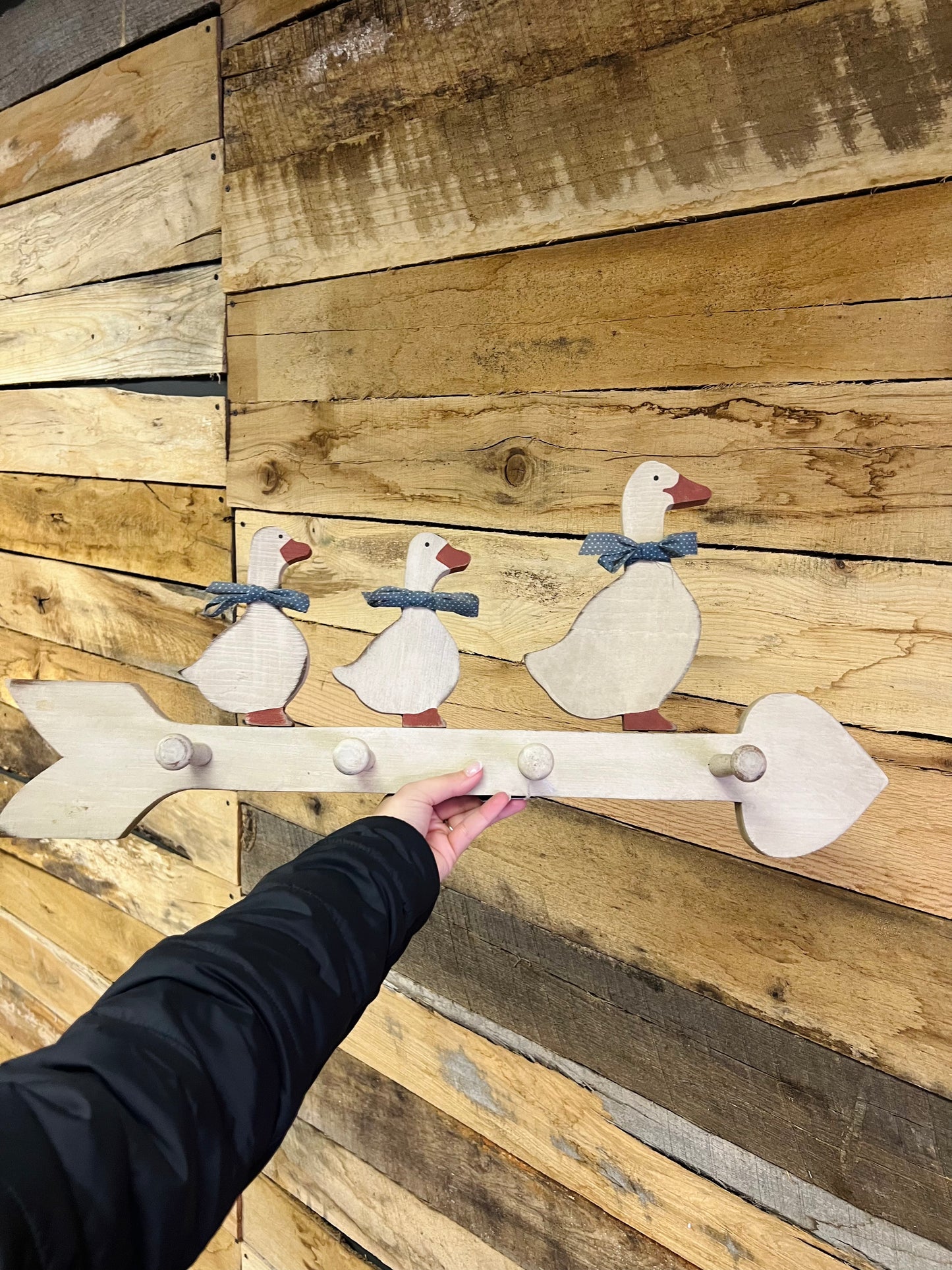 Vintage Wooden Arrow Shelf with Three Geese