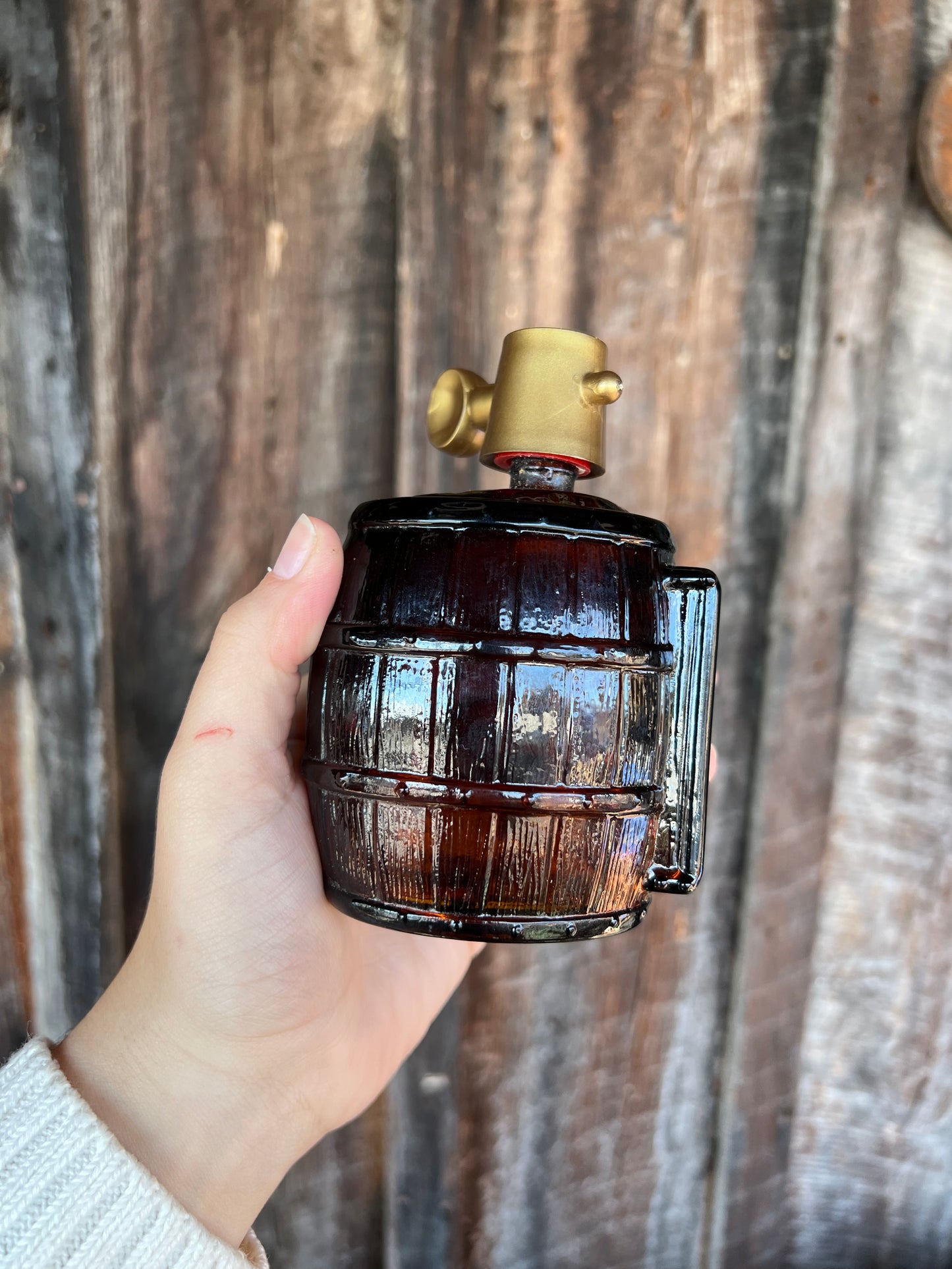 Avon Barrel Amber Vintage Wild Country 1970's