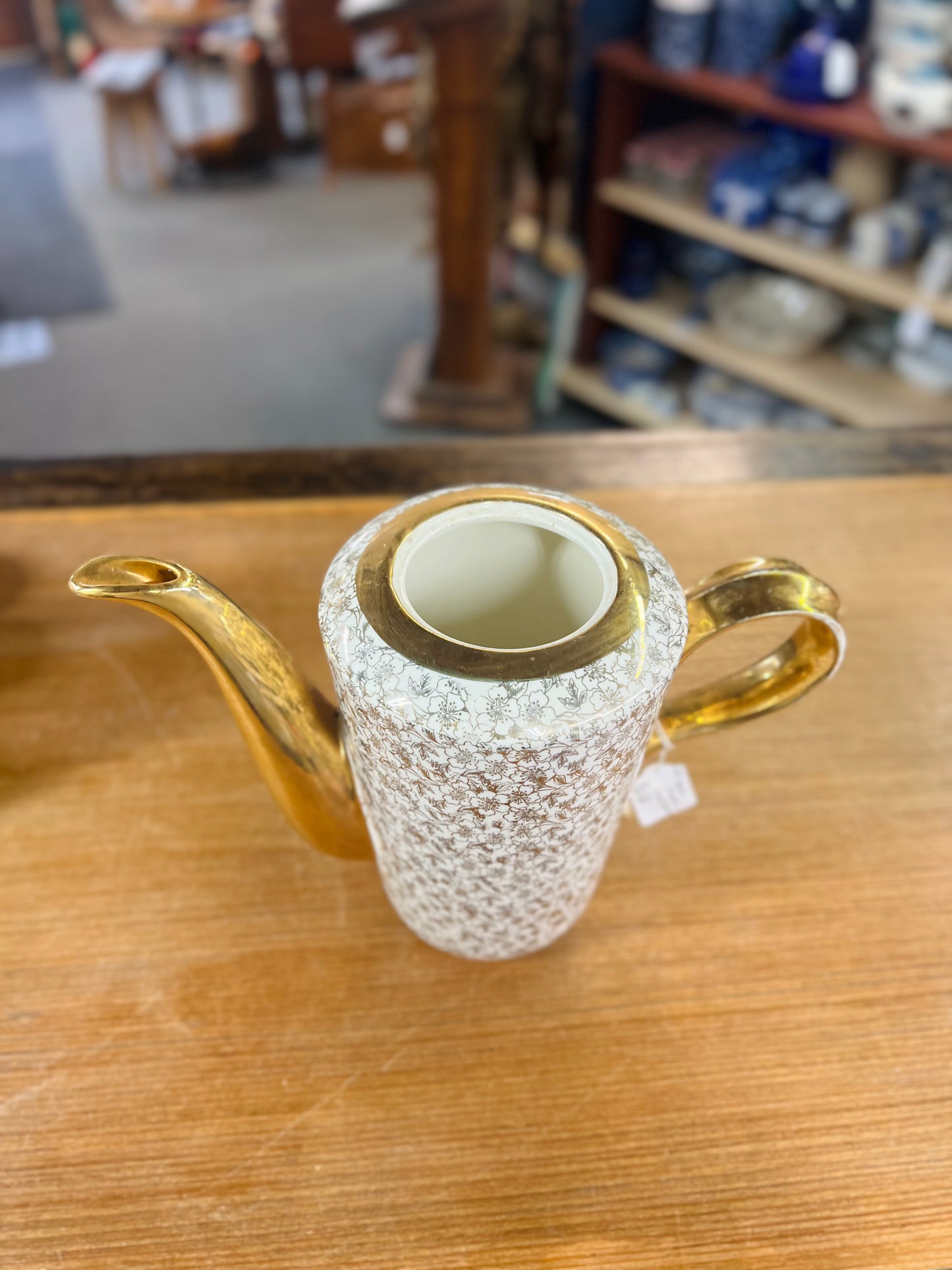 Homer Laughlin Karol China 22 K Gold Pitcher