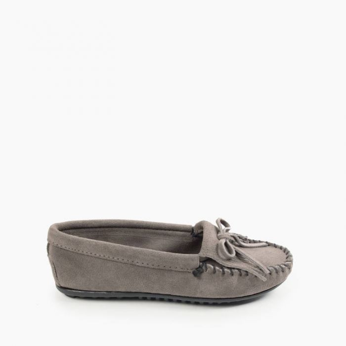 Minnetonka Women's Grey Kilty Hardsole Shoe