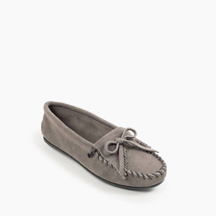 Minnetonka Women's Grey Kilty Hardsole Shoe